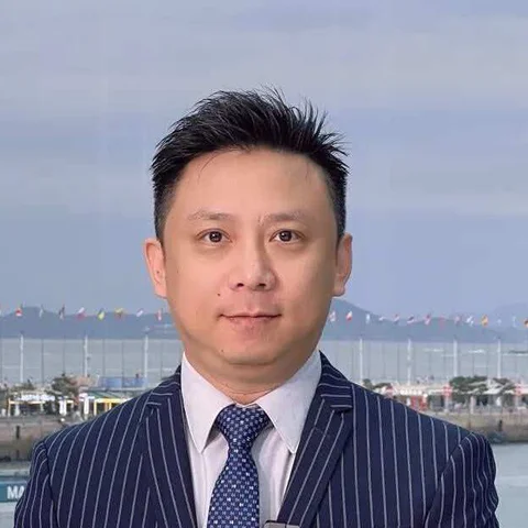 黃家倫