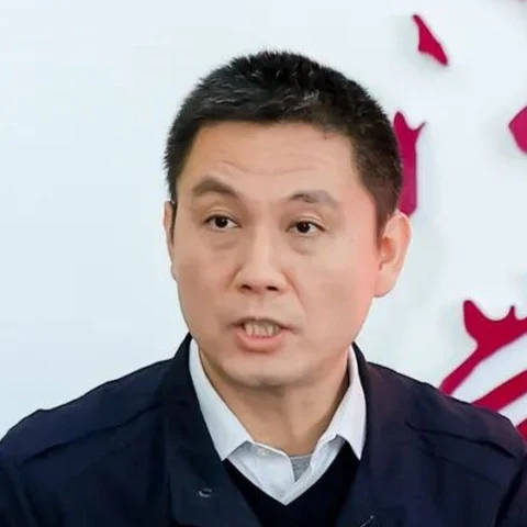 高明博士